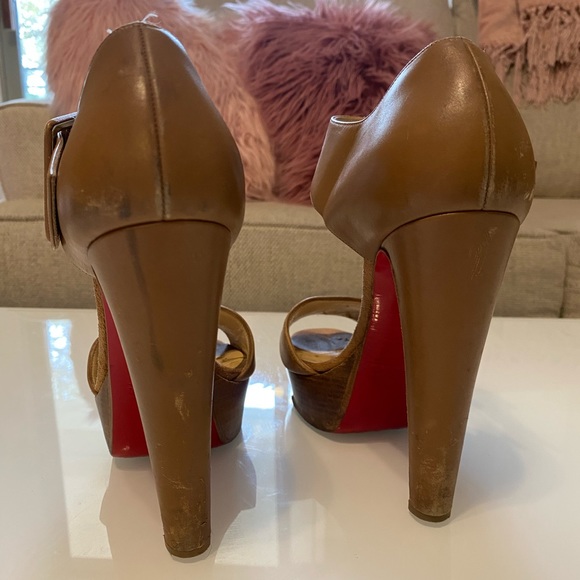 authentic brown louboutin heels - Picture 12 of 15